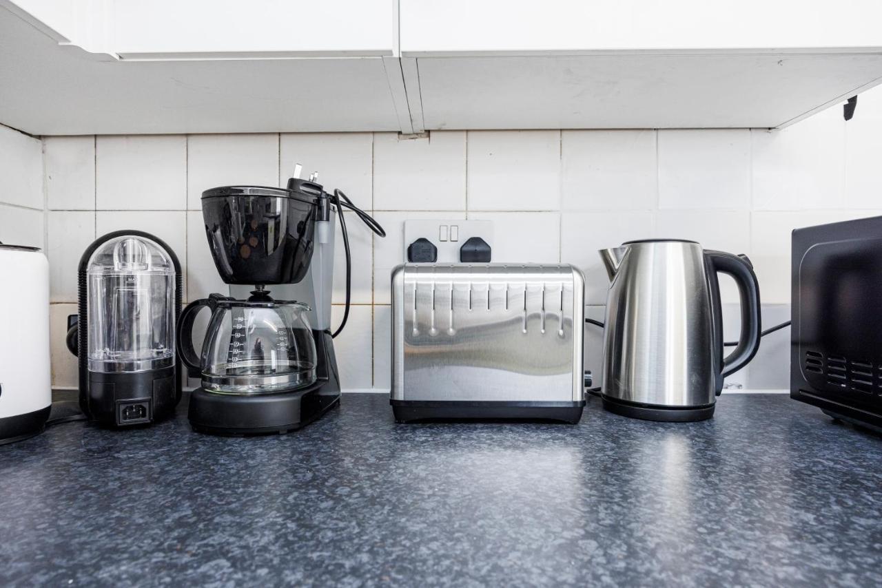 Lovely 2 Bd Hse With Parking Near Excel Londres Exterior foto